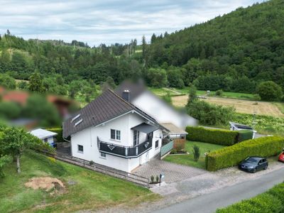 Gepflegt und saniert - Doppelhaushälfte in schöner Lage