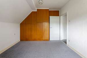 Familienfreundliche Doppelhaushälfte mit großem Grundstück – Ihr Wohnprojekt mit Zukunftspotenzial – Die vollständige Adresse der Immobilie erhältst du vom Anbieter., 45279 Horst, Essen – Vorschaubild 13
