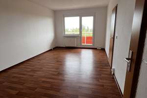 2 Raum Wohnung mit großem Balkon – Milchweg 24, 39128 Neustädter Feld, Magdeburg – Vorschaubild 3