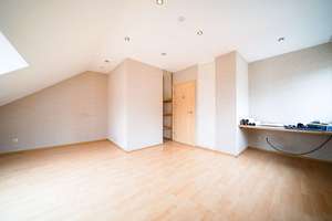 Rundumpaket aus 2003! Großzügiges Mehrgenerationenhaus mit Sauna, Kamin, Garten und Garage in Hürth – Die vollständige Adresse der Immobilie erhältst du vom Anbieter., 50354 Hürth – Vorschaubild 26