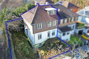 Doppelhaushälfte in Stuttgart-West Kräherwald – Sanierungsobjekt mit seltenem Entwicklungspotenzial