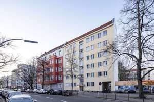 Invest in Wilmersdorf: Helle 4-Zimmer-Wohnung mit Südbalkon und optimalem Grundriss! - vermietet – Badensche Straße 31, 10715 Wilmersdorf, Berlin – Vorschaubild 4