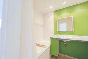 Möbliertes, Dach-Apartment mit Badewanne! – Leipziger Str. 2 A, 1097 Leipziger Vorstadt, Dresden – Vorschaubild 12