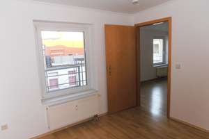 Helle, frisch renovierte 2-Raum-DG-Wohnung mit neuer EBK auf dem Werder! – Zollstraße 12a, 39114 Werder, Magdeburg – Vorschaubild 6