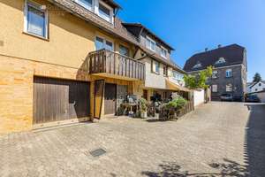 Großzügige Wohnung mit Hauscharakter auf zwei Ebenen – Die vollständige Adresse der Immobilie erhältst du vom Anbieter., 64668 Rimbach – Vorschaubild 2