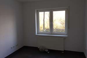 Renovierte 2-Zimmer-Wohnung mit Terrasse in Paderborn-Neuenbeken – Schönborner Straße 1, 33100 Neuenbeken, Paderborn – Vorschaubild 7