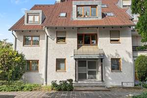 1,5-Zimmer-Erdgeschosswohnung mit Terrasse, Garten und Stellplatz in Nürnberg-Gebersdorf