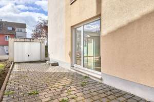 2011 DUPLEX HOUSE! approx. 10 min. to Clay, 165 m², 4.5-Room, 3.5-Bed, 2.25-Bath, Garage & Parking – Die vollständige Adresse der Immobilie erhältst du vom Anbieter., 65205 Erbenheim, Wiesbaden – Vorschaubild 24