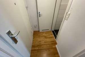Moderne 1-Zimmer-Wohnung mit Einbauküche – 81669 Haidhausen Süd, München – Vorschaubild 4