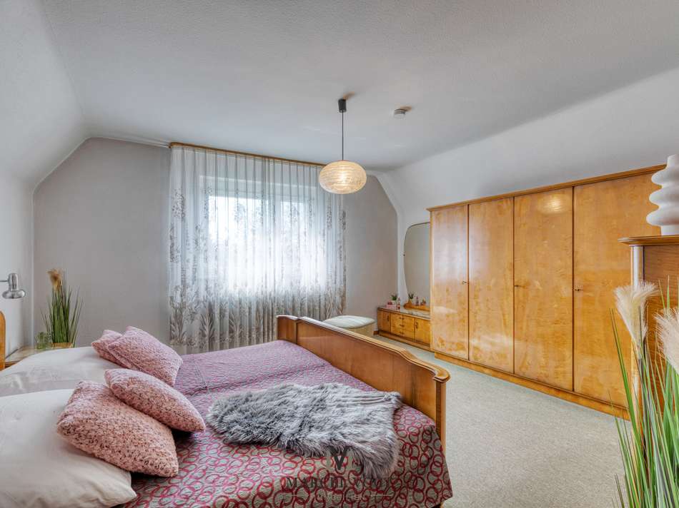 Schlafzimmer OG