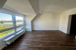 2-Zimmer-Maisonette-Wohnung in Düsseldorf-Hamm in direkter Rheinlage – Die vollständige Adresse der Immobilie erhältst du vom Anbieter., 40221 Hamm, Düsseldorf – Vorschaubild 1