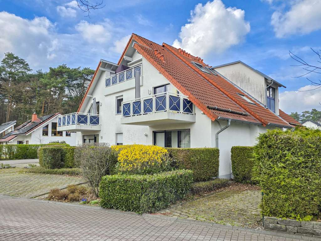 Immobilie in Bad Lippspringe - Eine dieser Wohnungen, bei denen man sich später fragt, warum man nicht schneller war. - Bild 1