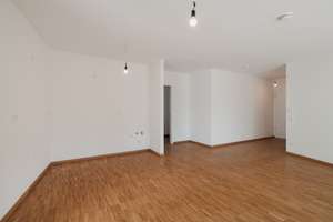 Großzügige 2- ZKB, großer Wohn-Essbereich, Tageslichtbad, sonnige Terrasse – Dürkheimer Straße 106, 68309 Käfertal, Mannheim – Vorschaubild 3