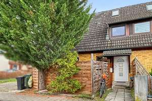Teilvermietete Doppelhaushälfte in begehrter Lage von Alterlangen