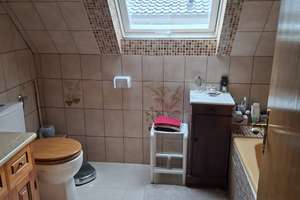 Idyllisches Wohnen: 2 Gemütliche Eigenheime mit Carport und grünem Garten – Die vollständige Adresse der Immobilie erhältst du vom Anbieter., 22459 Niendorf, Hamburg – Vorschaubild 30