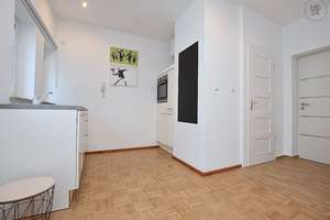 Wunderschöne, modern möblierte Wohnung in Stuttgart Mitte – Die vollständige Adresse der Immobilie erhältst du vom Anbieter., 70184 Dobel, Stuttgart – Vorschaubild 3