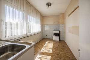 Charmante Doppelhaushälfte mit großem Potenzial, Garage und sonnigem Garten – Die vollständige Adresse der Immobilie erhältst du vom Anbieter., 41466 Reuschenberg, Neuss – Vorschaubild 16