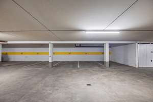 Helle 3-Zimmer-Wohnung mit Balkon, Garage & Garten-Blick in München Moosach – Dachauer Straße 354A, 80993 Alt-Moosach, München – Vorschaubild 14