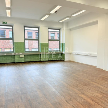 245 m² moderne Bürofläche | Industriecharme | Bayenthal