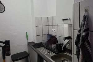 1,5 Zimmer mit EBK ab 01. August – Ernststraße 27, 42117 Elberfeld West, Wuppertal – Vorschaubild 2