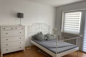 Helle, voll möblierte 2-Zimmer-Wohnung in zentraler Lage mit großer Loggia – Die vollständige Adresse der Immobilie erhältst du vom Anbieter., 76137 Südweststadt, Karlsruhe – Vorschaubild 2