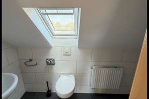 4,5-Zimmer-Maisonettewohnung in Gelsenkirchen-Ückendorf zu vermieten – Bergmannstr. 42, 45866 Ückendorf, Gelsenkirchen – Vorschaubild 8