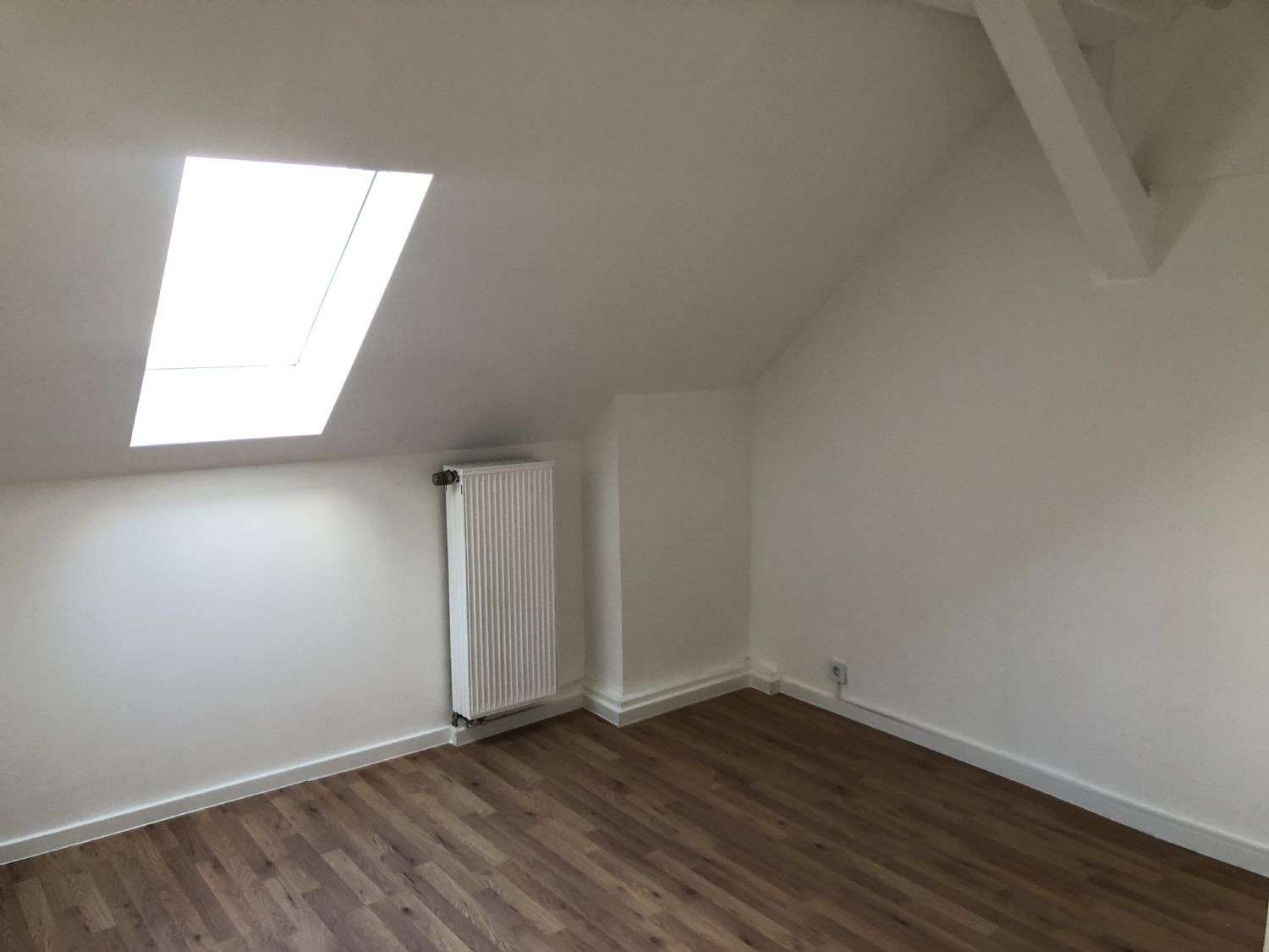 Immobilie in Zwenkau - großes Reihenendhaus in Zwenkau 8 Zimmer mit 180 m² Wohnfläche mit Garten und Garage - Bild 16