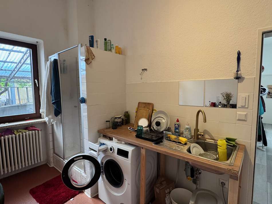 Dusche, EG links