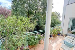Großzügig wohnen im Grünen – mit Wintergarten, Sonnenbalkon u. neuer Küche – 60598 Sachsenhausen-Süd, Frankfurt am Main – Vorschaubild 3