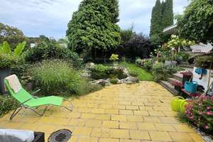 Modernisiertes Einfamilienhaus 2 Bäder Terrasse großer Garten Pool Doppelgarage 3-4 PKW-Stellplätze – 51381 Lützenkirchen, Leverkusen – Vorschaubild 8