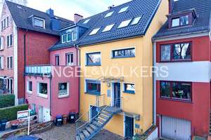 Reihenmittelhaus im alten Dorfkern von Bremen-Walle: Ideal für Familien oder Investoren – Die vollständige Adresse der Immobilie erhältst du vom Anbieter., 28219 Walle (Ortsteil), Bremen – Vorschaubild 1