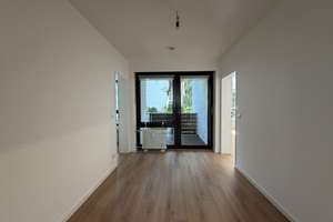 Sanierte 2,5 Zimmerwohnung mit Balkon und Einbauküche – 81375 Neuhadern, München – Vorschaubild 14