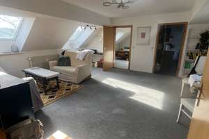 Großzügige Dachgeschosswohnung | 76,95 m² | Einbauküche | DU-Ruhrort