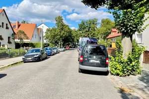 Vermietete 2-Zi.-Kapitalanlage in Dresden | Balkon | Stellplatz | provisionsfrei – Franz-Latzel-Straße 4, 1257 Leuben (Stadtteil), Dresden – Vorschaubild 9