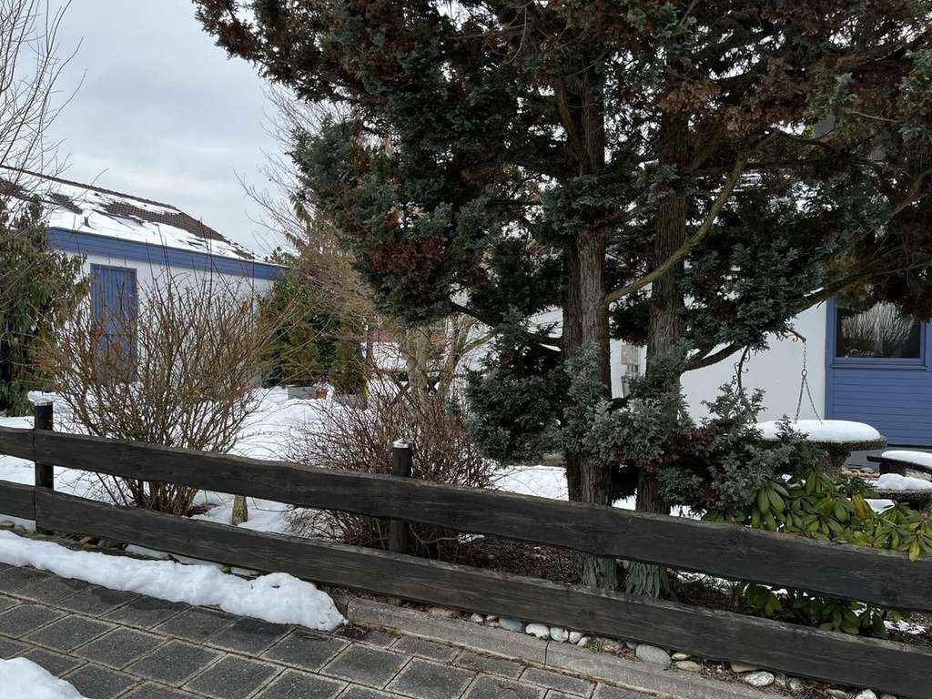 Immobilie in Heroldsberg - PROVISIONSFREI: Gepflegter Bungalow mit Einliegerwohnung & Wellness in Heroldsberg - Bild 2