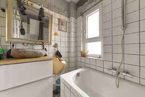 Perfekt für die Familie: Saniertes Reihenmittelhaus mit Sonnen-Terrasse und Kaminflair – Die vollständige Adresse der Immobilie erhältst du vom Anbieter., 22457 Schnelsen, Hamburg – Vorschaubild 6