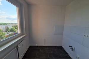 Attraktive 2-Zimmer-Wohnung mit Balkon – Blockmacherring 46, 18109 Groß Klein, Rostock – Vorschaubild 4
