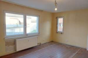 2 Familienhaus mit großer Scheune in Butzbach-Ostheim – Die vollständige Adresse der Immobilie erhältst du vom Anbieter., 35510 Butzbach – Vorschaubild 18