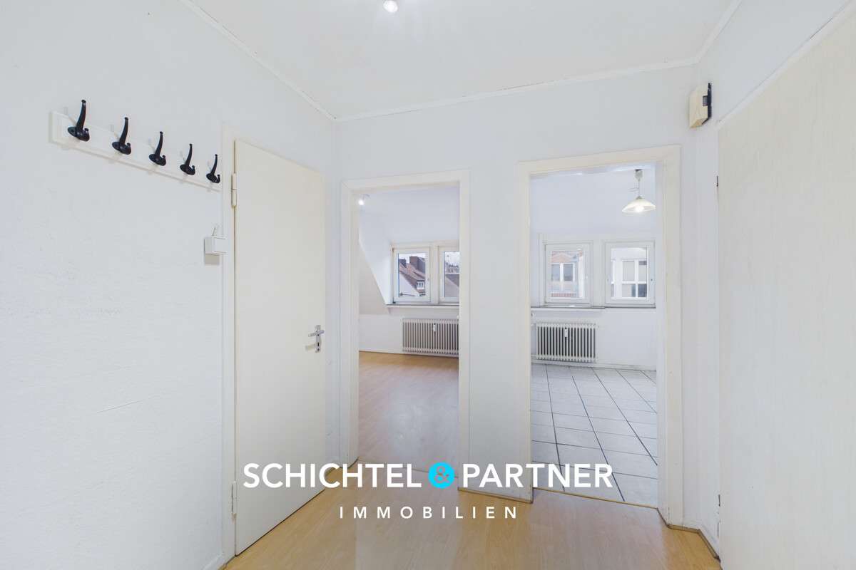 Hastedt | Bezugsfrei: Eigentumswohnung mit Ausbaupotenzial und Stellplatz, Bremen – Bild 2