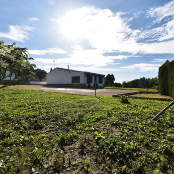 CHALET AUF EINEM 2.500 M2 GRUNDSTÜCK, SUBIDA DEL CARBÓN MEDINA
