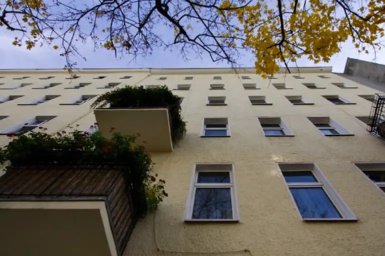 Charmante 3 Zimmer Altbauwohnung – sichere Kapitalanlage, Berlin – Bild 1