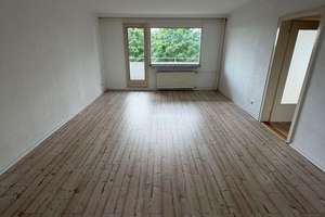Schöne 3-Zimmer-Wohnung mit Balkon Kiel Holtenau *nur schriftl.Anfragen* – Richthofenstraße 41, 24159 Holtenau, Kiel – Vorschaubild 11