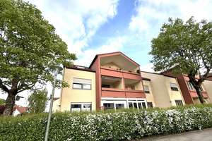 ***SOFORT VERFÜGBAR - HELLE WOHNUNG MIT SONNIGER WESTLOGGIA UND TG-STELLPLATZ*** – Die vollständige Adresse der Immobilie erhältst du vom Anbieter., 86343 Königsbrunn – Vorschaubild 1