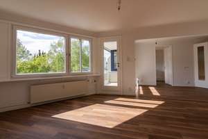 Privat an privat! Ohne Makler! Gehobene 3-Zimmer Wohnung im 4. OG mit Balkon in Berlin-Zehlendorf – Die vollständige Adresse der Immobilie erhältst du vom Anbieter., 14167 Zehlendorf, Berlin – Vorschaubild 5