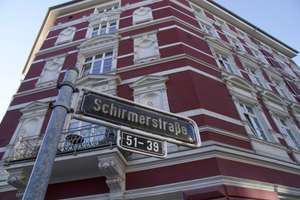 Altbau / Urban / Möbliert : 1,5-Zimmer-Wohnung in Pempelfort