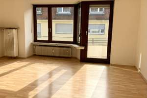 Sofort frei ! Nähe August-Bebel-Park ! Grosse 3-Zimmer-Whg. mit 2 Balkonen in MA-Neckarau – Wingertstr. 67, 68199 Neckarau, Mannheim – Vorschaubild 3