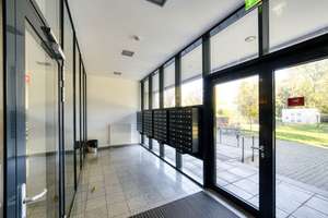 Helle, möblierte 2-Zimmer-Wohnung in Frankfurt am Main mit Concierge-Service – 60528 Niederrad, Frankfurt am Main – Vorschaubild 8