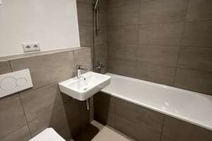 Sanierte 4-Zimmer Wohnung mit Aufzug und Balkon – Pillnitzer Weg 11, 13593 Staaken, Berlin – Vorschaubild 6