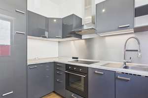 TOP GESCHNITTENES RAUMWUNDER - 3 ZIMMER ALTBAUWOHNUNG MIT SCHÖNER AUFTEILUNG – Die vollständige Adresse der Immobilie erhältst du vom Anbieter., 65205 Erbenheim, Wiesbaden – Vorschaubild 10