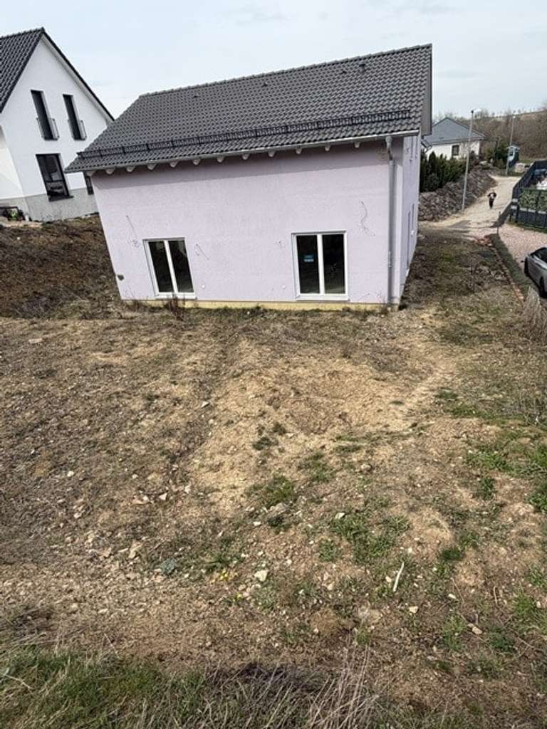 Immobilie in Blankenheim - * Im Auftrag der betreibenden Gläubigerin* Für den Erwerber provisionsfrei* Freistehendes Wohnhaus - Bild 3